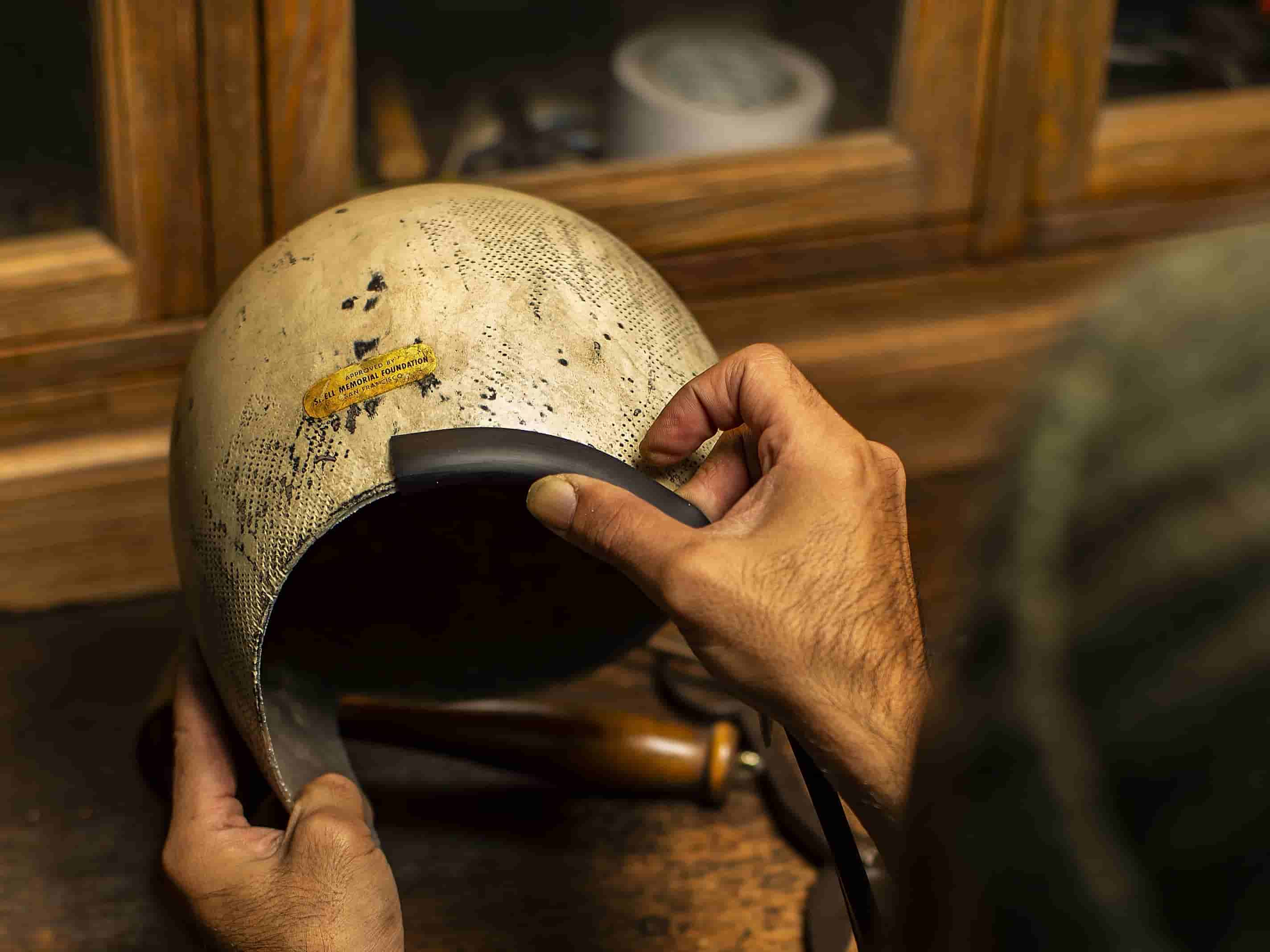 锋利而克制的轮廓